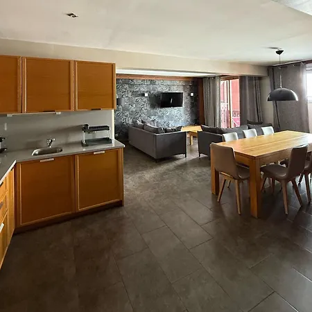 Montana Caron By Village Montana Val Thorens